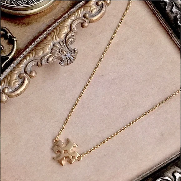 TORY BURCH • Gold Kira Logo Charm Pendant Necklace - Picture 7 of 7